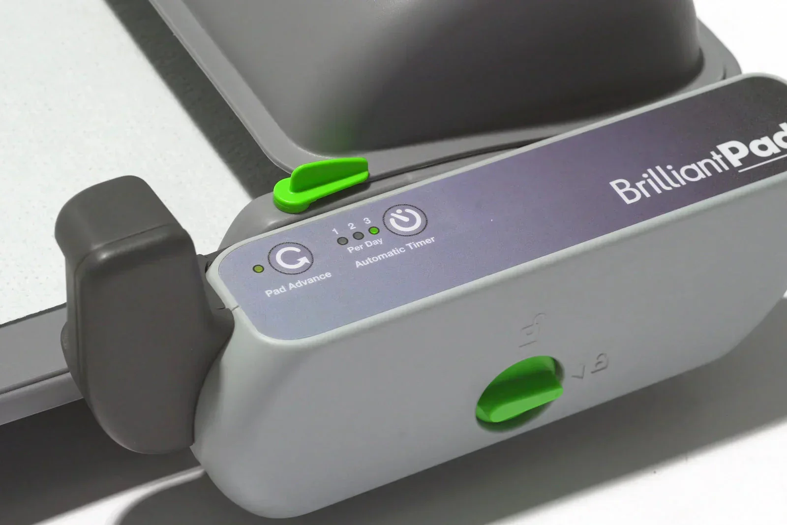 BrilliantPad Smart Automatic Dog Potty with App & WiFi | Hands-Free Self-Cleaning Pad - Image 3